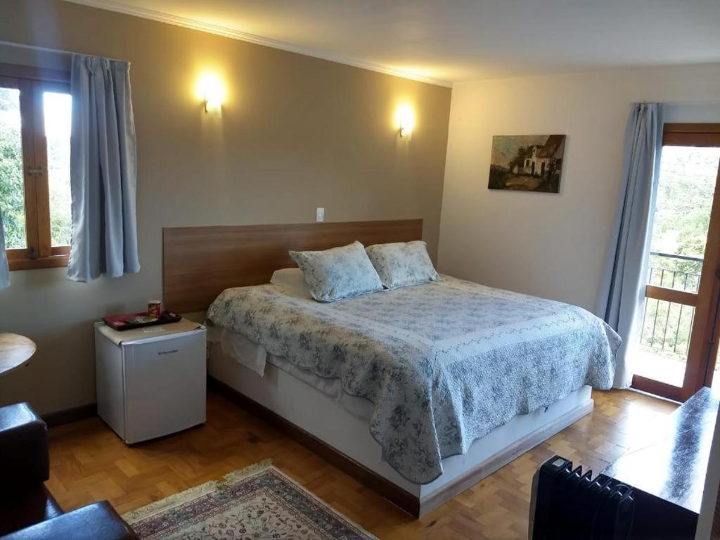 Campos do Jordão Suites E Chales Com Hidro Lareira E Ar Condicionado Villa Hegus מראה חיצוני תמונה